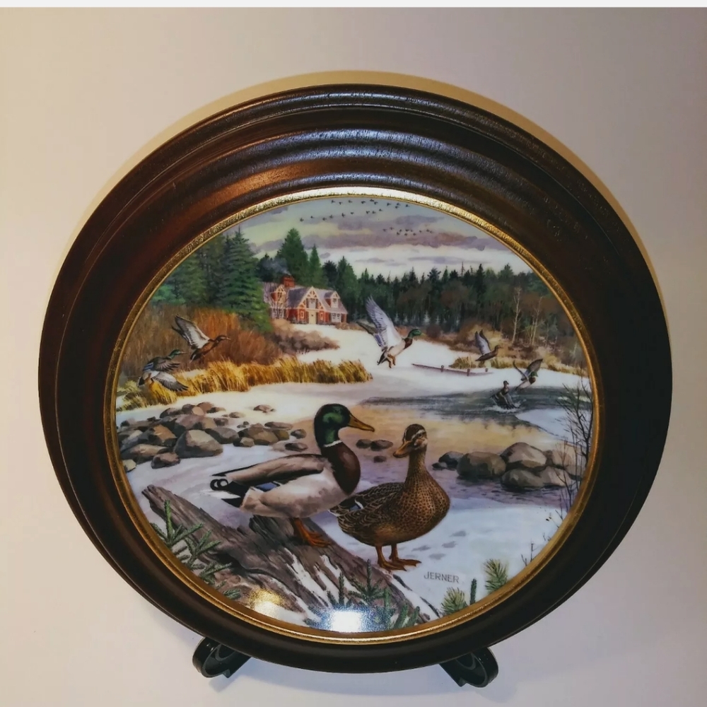 The Mallard Bart Jerner Living With Nature Collector Plate Wood Frame Man Cave
